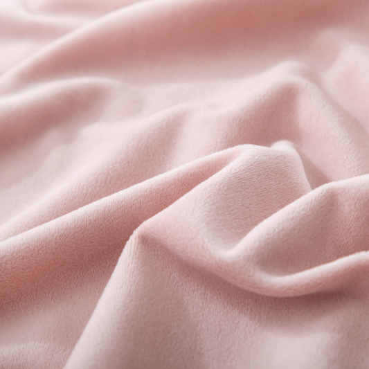 Samt Reinigen | Tipps zur Pflege von Samtschuhen