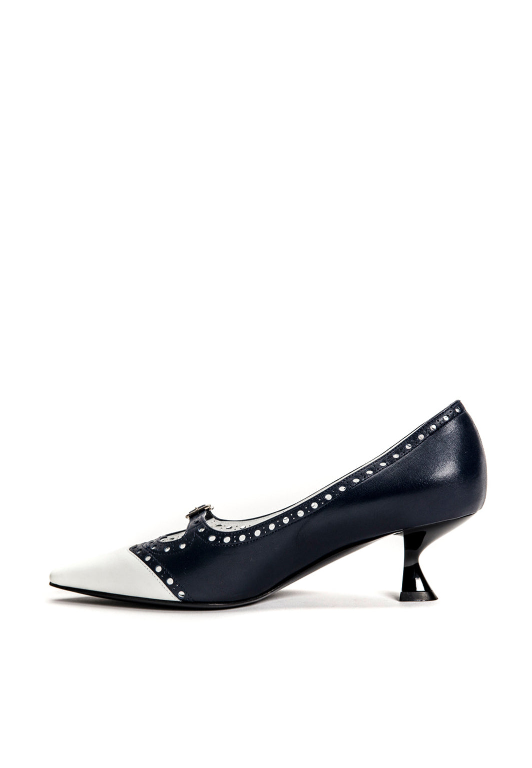 Budapester Pumps in Navy