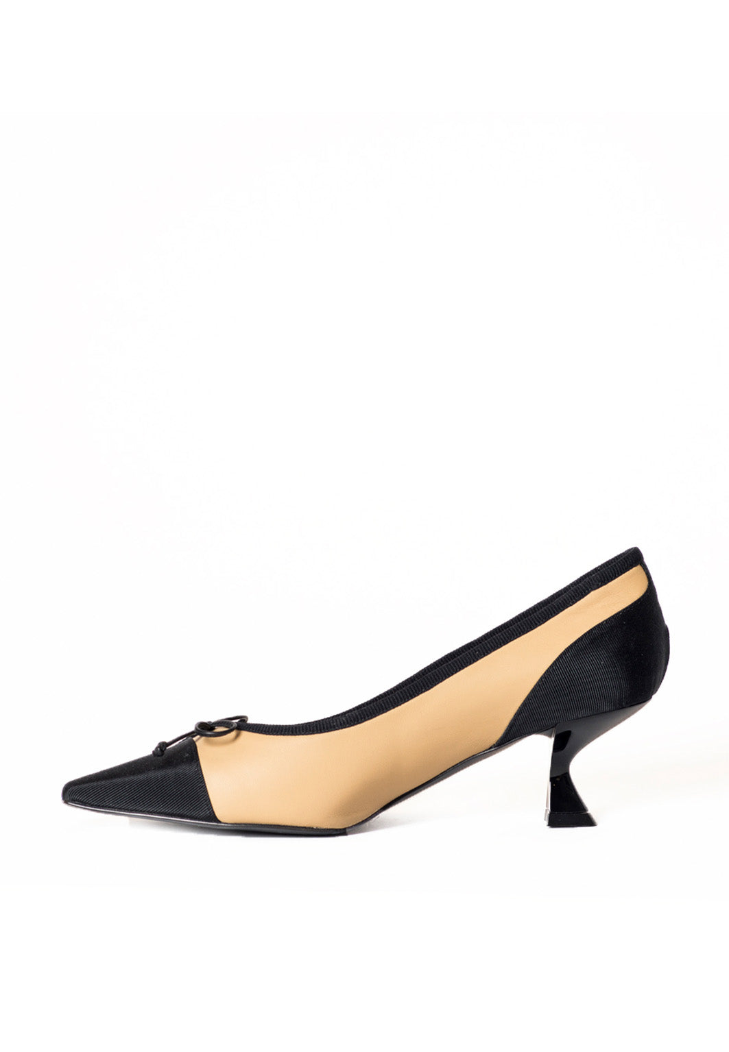 Pumps mit Schleife in Beige