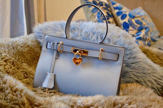 Damenhandtasche in Hellblau und Gold