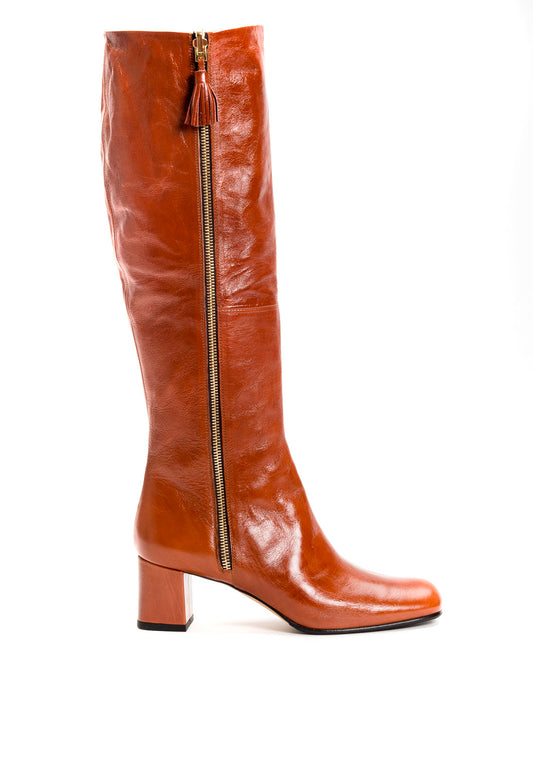 Stiefel mit Absatz in Cognac zum Umschlagen