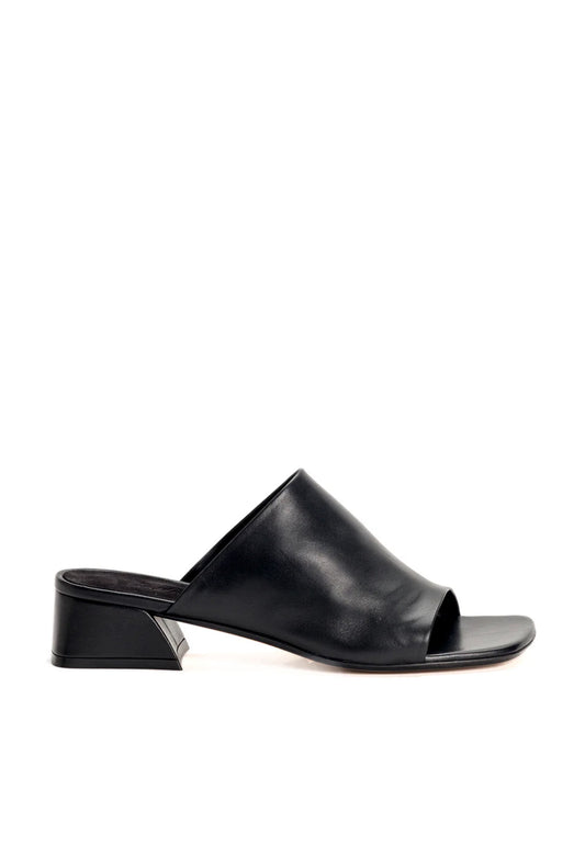 Mule mit Blockabsatz in Schwarz