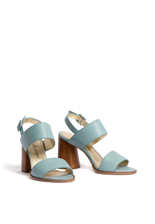 Sandalette mit Holzabsatz in Hellblau
