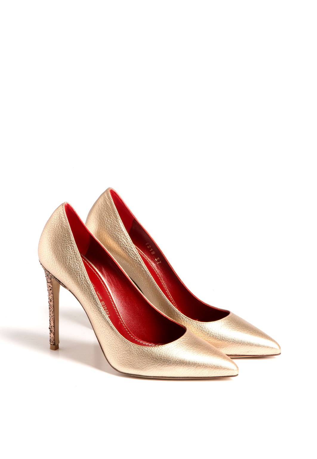 Pumps in Gold, luxuriöse Schuhe für Damen