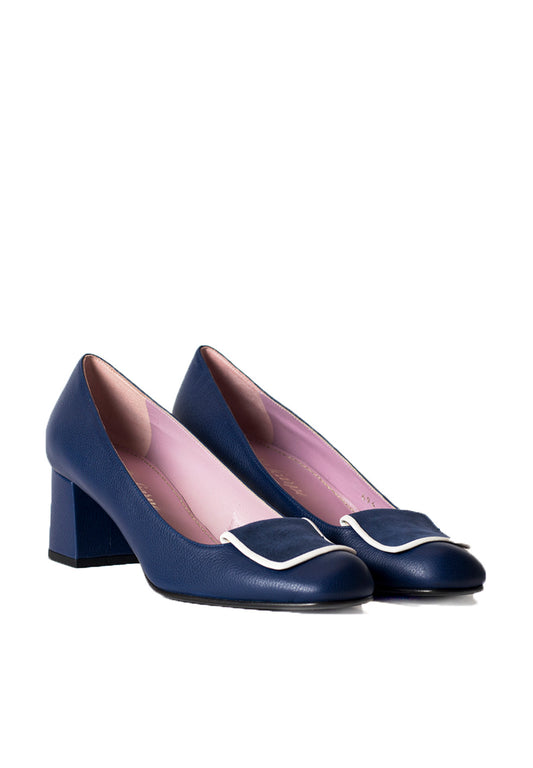 Pumps mit Patch in Dunkelblau